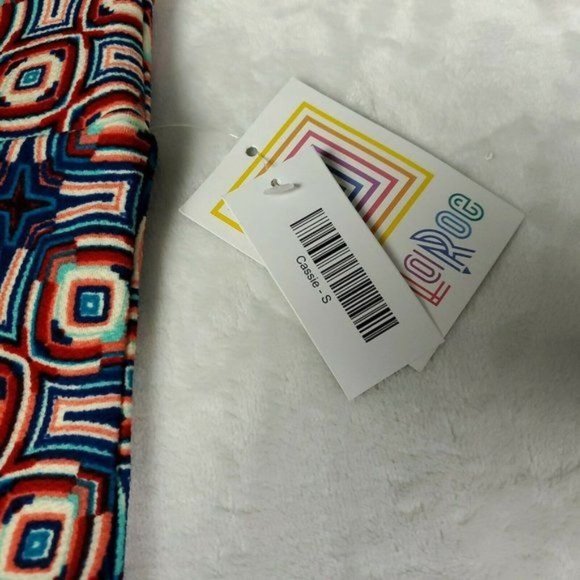 NWT LulaRoe Cassie Skirt Womens Size Small Multicolor Stretch - Picture 3 of 6